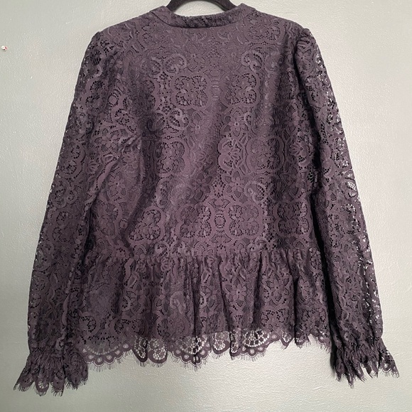 Lilly Pulitzer- lace split neck onyx black blouse flirty pouf sleeve Jaclynne L - Picture 5 of 16